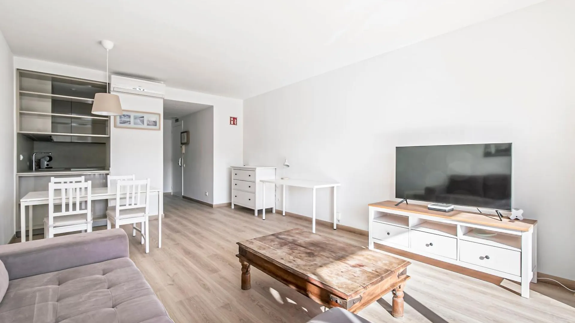 Tango Apartment Sitges Spain